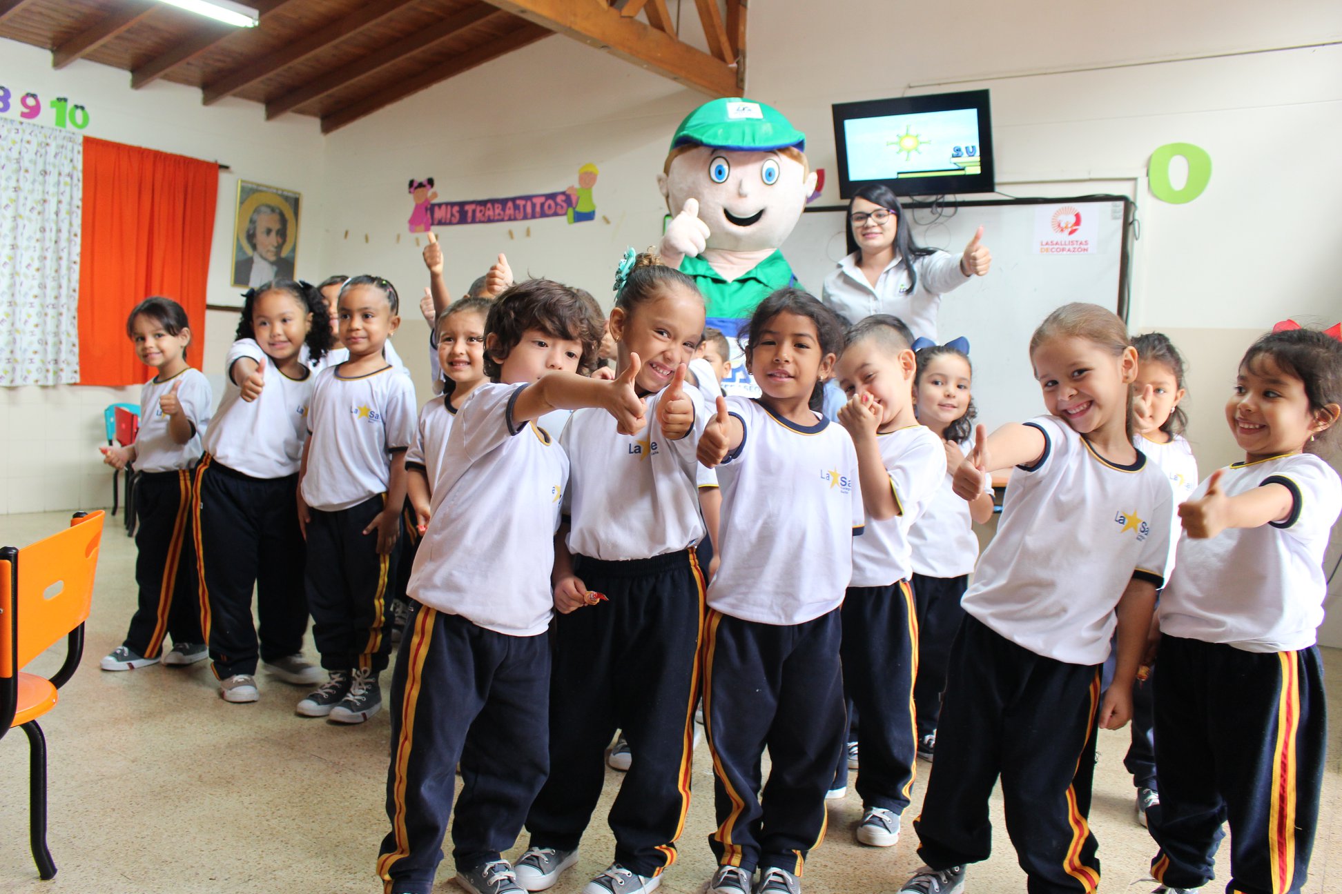 59357220 2681980348485357 3319006857829285888 o